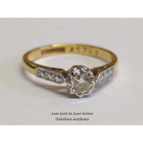 341 - A diamond solitaire ring, the diamond illusion set in a mount stamped 18ct and platinum, ring size M... 