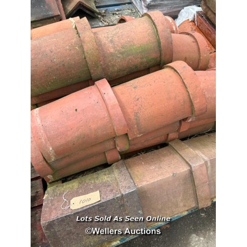 1010 - APPROX X30 HALF ROUND ROOF TILES, 30CM (W) X 34CM (L), AND OTHERS