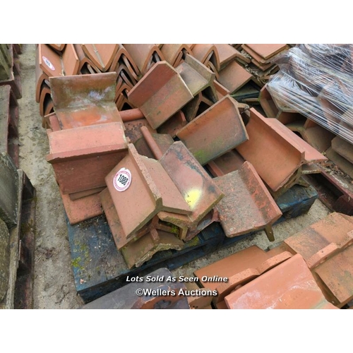 1088 - APPROX X25 ASSORTED RIDGE TILES, 31CM (L)