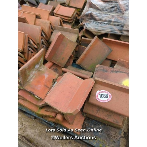 1088 - APPROX X25 ASSORTED RIDGE TILES, 31CM (L)