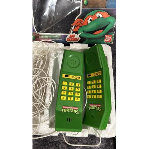 16 - Teenage Mutant Hero Turtles - boxed Ban Dai Intercom telephone toy, Turtles VI game for Super Ninten... 