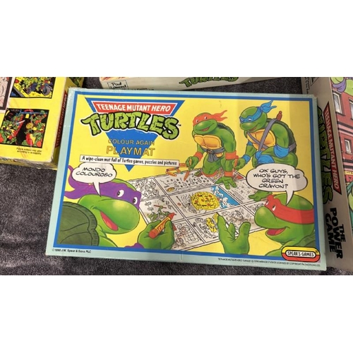 21 - Assorted Teenage Mutant Hero Turtles games, all unchecked / AN44