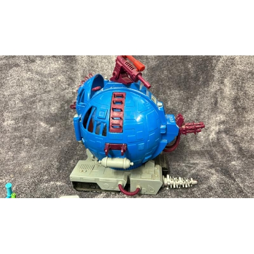 8 - Small collection of Teenage Mutant Hero Turtles toys including Technodrome Scout Vehicle / AN48