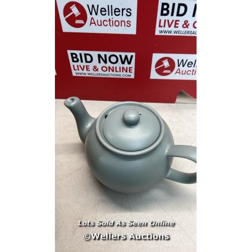 7072 - PRICE & KENSINGTON MATT GREY 6 CUP STONEWARE TEAPOT, 1.1 L / MINIMAL SIGNS OF USE  / E70