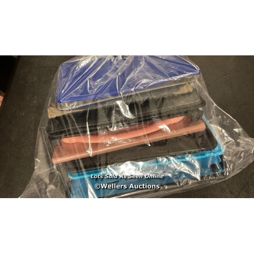 7487 - BAG OF PRE-OWNED TABLET CASES