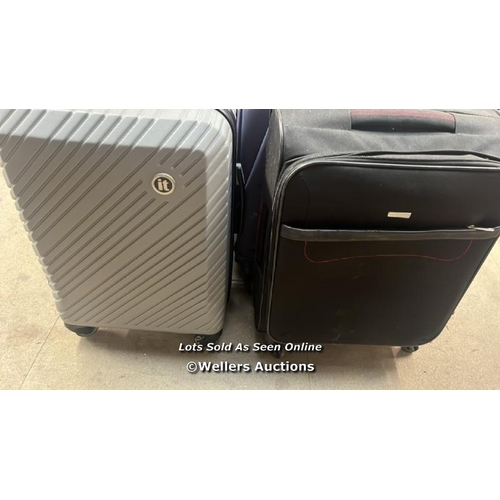 7587 - X2 PRE-OWNED CABIN CASE INCL. IT