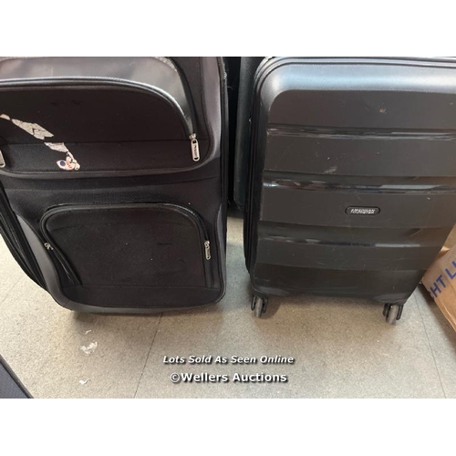 7595 - X2 PRE-OWNED CABIN CASE INCL. AMERICAN TOURISTER