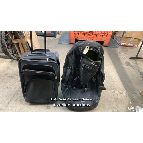 7617 - KATHMANDU PRE-OWNED TRAVEL BAG