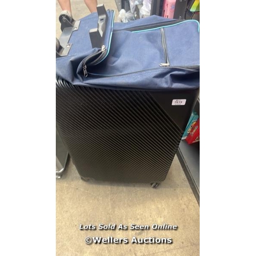 7619 - 2X PRE OWNED LUGGAGE CASES