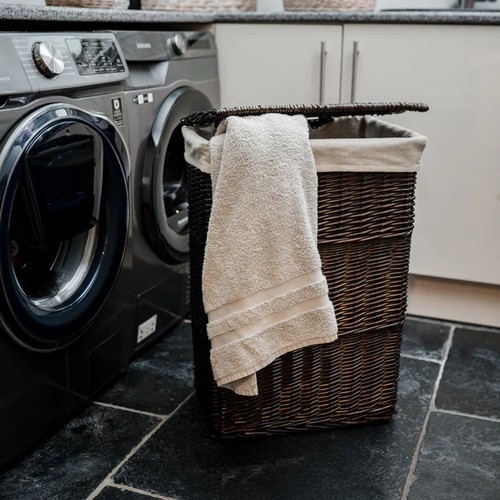 23 - BRAMBLY COTTAGE DISTILLED BROWN RECTANGULAR WICKER LAUNDRY BASKET LINED STORAGE BASKET WITH LID - ME... 