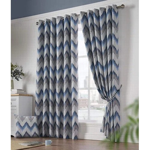 24 - WORLD MENAGERIE FULGHAM EYELET ROOM DARKENING CURTAINS / COLOUR: BLUE / PANEL SIZE: 168 W X 229 D CM... 