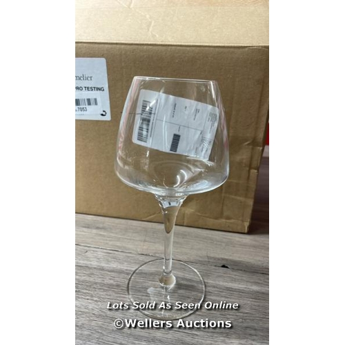 1004 - CHEF ET SOMMELIER OPEN UP COLLECTION CRYSTAL WINE GLASSE SET  32CL / MINIMAL SIGNS OF USE / A8