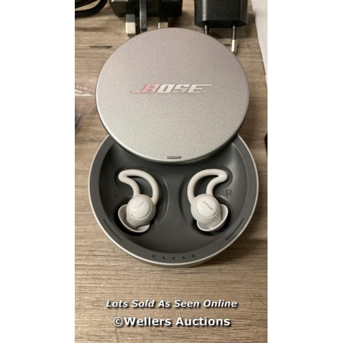 1259 - BOSE NOISE MASKING SLEEPBUDS SLEEP BUDS  / SIGNS OF USE / EARPHONE DOCK POWERS UP / UNTESTED / F14