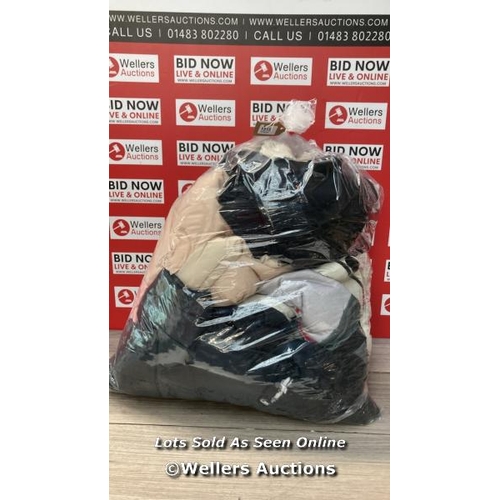 1515 - BAG OF PRE-OWNED COATS AND JACKETS INCL. JACK & JONES