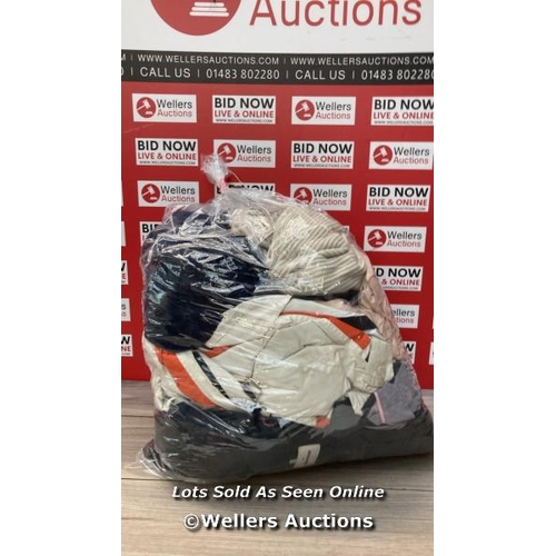 1515 - BAG OF PRE-OWNED COATS AND JACKETS INCL. JACK & JONES