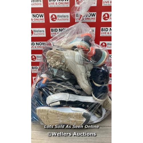 1519 - BAG OF PRE-OWNED TRAINERS INCL. REEBOK, NIKE AND UNDER ARMOUR