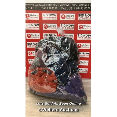 1551 - BAG OF PRE-OWNED COATS AND JACKETS INCL. HELLY HANSEN