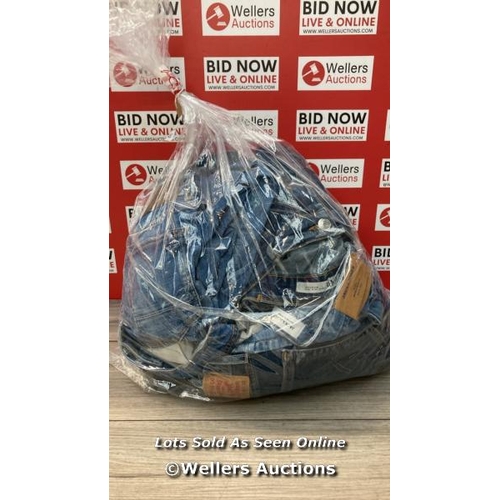 1555 - BAG OF PRE-OWNED JEANS INCL. JACK & JONES, ZARA AND LEVI'S