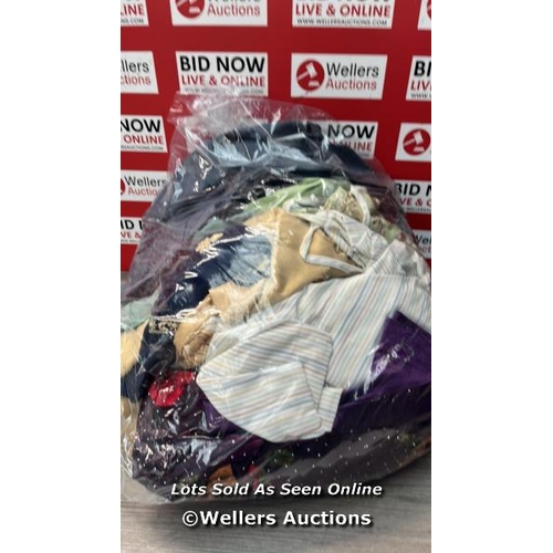 1605 - BAG OF PRE-OWNED ETHNIC CLOTHING