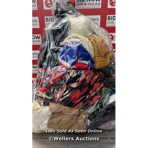 1613 - BAG OF PRE-OWNED SCARVES, HATS AND GLOVES