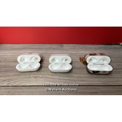 1775 - X3 APPLE AIRPODS CHARGER CASE MODELS A2566 AND A2897 ( ONLY CHARGER CASES )  - BLUETOOTH CONNECTION ... 