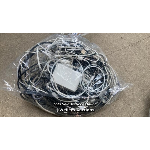 1792 - BAG OF CHARGING CABLES