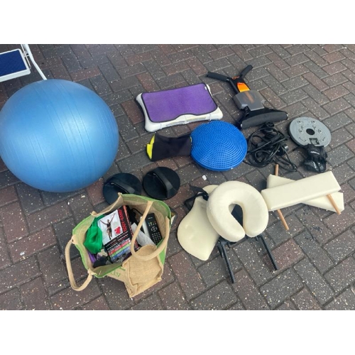 38 - QUANTITY OF HOME GYM EQUIPMENT AND FITNESS DVD'S / CONTAINER NO: 110343