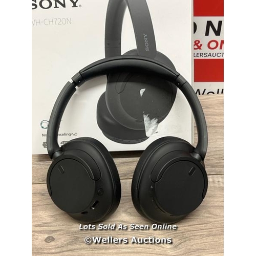 8011 - SONY WHCH720NB NOISE CANCELLING OVEREAR HEADPHONES / POWERS UP & CONNECTS VIA BLUETOOTH WITH SOUND /... 