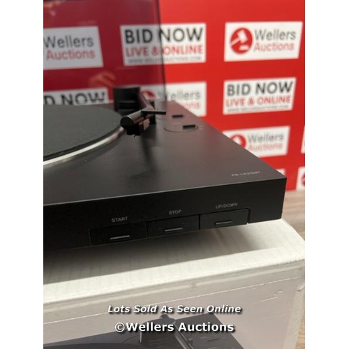 8025 - SONY PSLX310BT BLUETOOTH TURNTABLE / POWERS UP / MINIMAL SIGNS OF USE / DOESN'T SPIN / SEE IMAGES FO... 