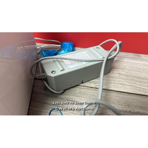 8111 - NINTENDO WII RVL-001 WITH ACCESSORIES AND FIFA 11 GAME, REPORTED BY THE VENDOR AS WORKING / UNTESTED... 