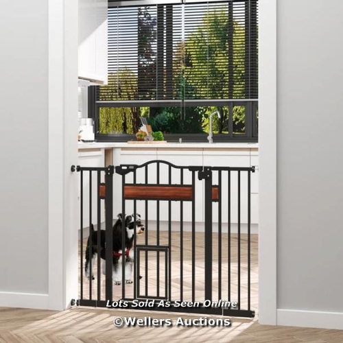 8218 - PAWHUT PET GATE SAFETY GATE, WITH CAT FLAP, AUTO CLOSE, FOR STAIRCASES, DOORWAYS, HALLWAYS, 74-105CM... 