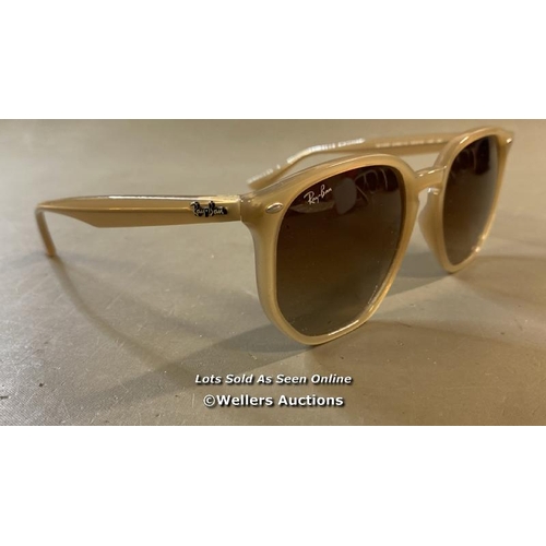 9538 - RAY-BAN RB4306 SUNGLASSES INCL. CASE