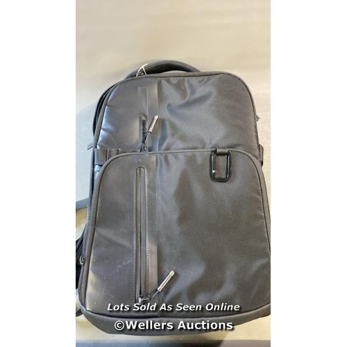 9570 - SAMSONITE BACKPACK