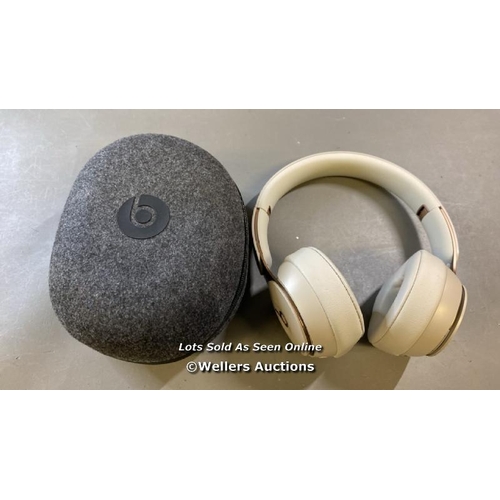 9607 - X1 APPLE BEATS SOLO PRO A1881 ON-EAR HEADPHONES MODEL A1881