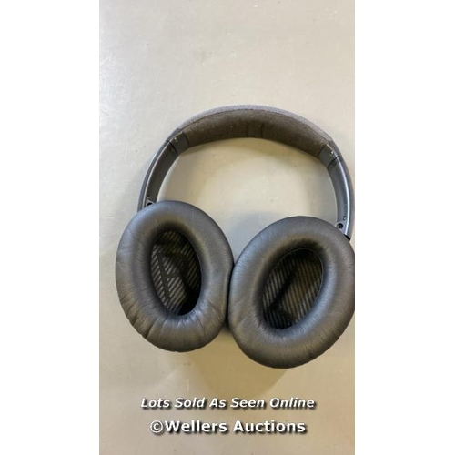 9619 - BOSE HEADPHONES MODEL 425948