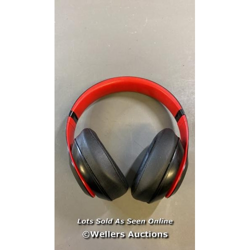 9623 - APPLE BEATS STUDIO3 WIRELESS NOISE CANCELLING OVER-EAR HEADPHONES MODEL A1914