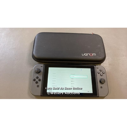 9702 - NINTENDO SWITCH / HAC-001,/ SN: XKJ70079178535 / RESTORED TO FACTORY DEFAULTS