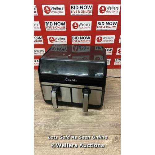 2235 - SUR LA TABLE AIR FRYER WITH X2 3.8L DRAWERS / SIGNS OF USE/ POWERS UP / B23