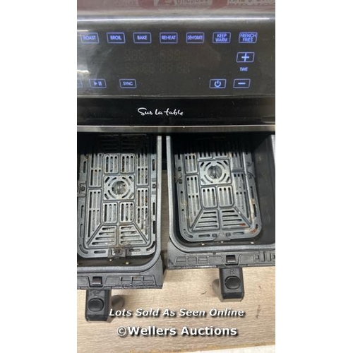 2235 - SUR LA TABLE AIR FRYER WITH X2 3.8L DRAWERS / SIGNS OF USE/ POWERS UP / B23