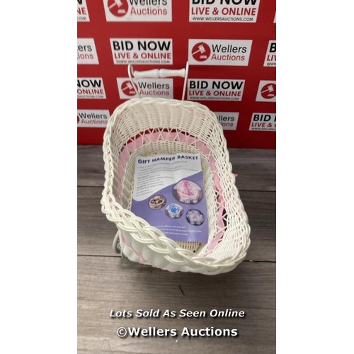 3113 - BABY PRAM HAMPER WICKER BASKET / DAMAGED / SEE IMAGES / H18