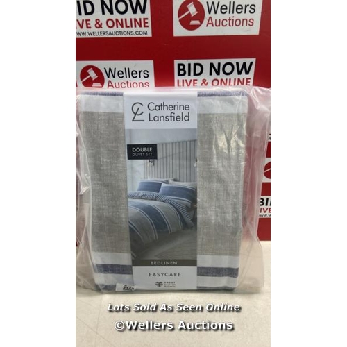 3122 - CATHERINE LANSFIELD TEXTURED BANDED STRIPE REVERSIBLE DOUBLE DUVET COVER SET WITH PILLOWCASES BLUE /... 