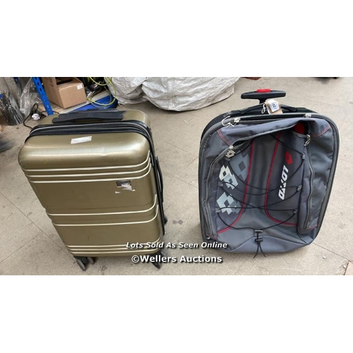 3807 - 2X PRE OWNED SUITCASES