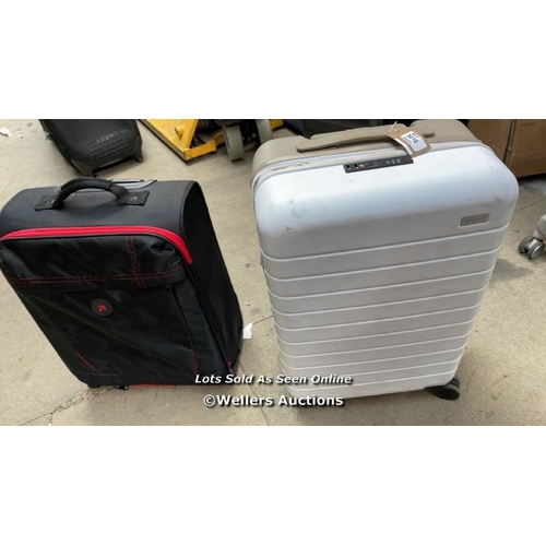 3810 - X2 PRE-OWNED SUITCASES INCL. AWAY