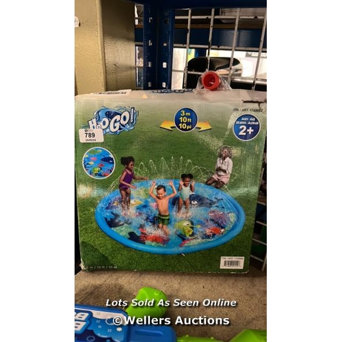 789 - H2OGO! 10FT (3.05M) UNDERWATER ADVENTURE SPRINKLER PAD