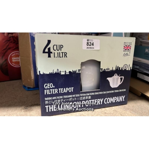 824 - LONDON POTTERY GEO FILTER INFUSER TEAPOT, CERAMIC, WHITE, 4 CUP (1.1 LITRE)