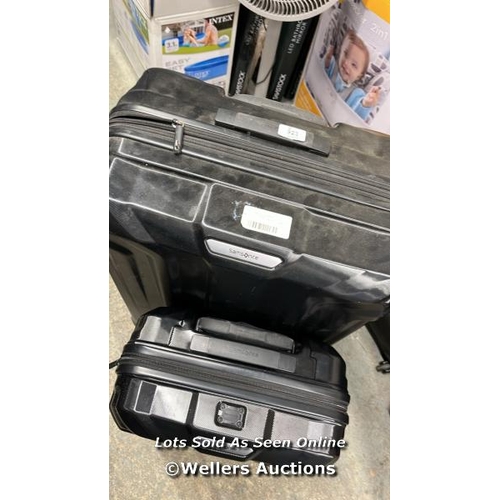 923 - SAMSONITE SUITCASE SET / LARGE CASE IS VISABLY CRACKED, SMALL CASE APPEARS OK