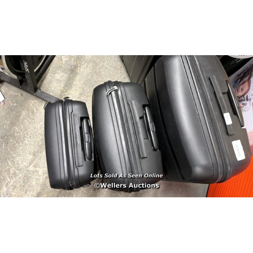 924 - AMERICAN TOURISTER BON AIR 3 PC. BLACK SUIT CASE SET