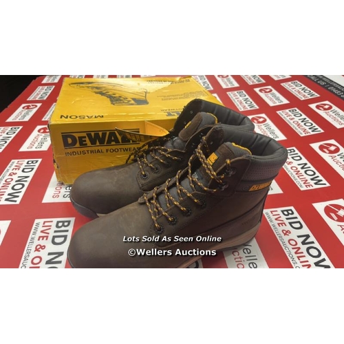 119 - GENTS NEW DEWALT MASON STEEL TOE WORK BOOTS / UK 11