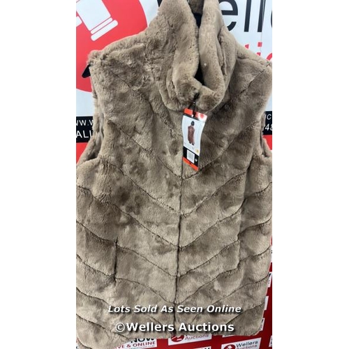 96 - LADIES NEW WEATHERPROOF FAUX FUR GILLET / M