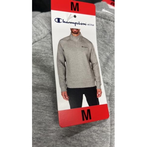 6070 - 6X GENTS NEW CHAMPION 1/4 ZIP JUMPERS / M / B31